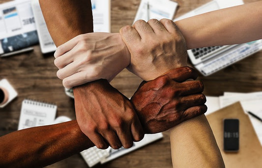 BUILDING A TEAM FOR LONGEVITY IN BUSINESS